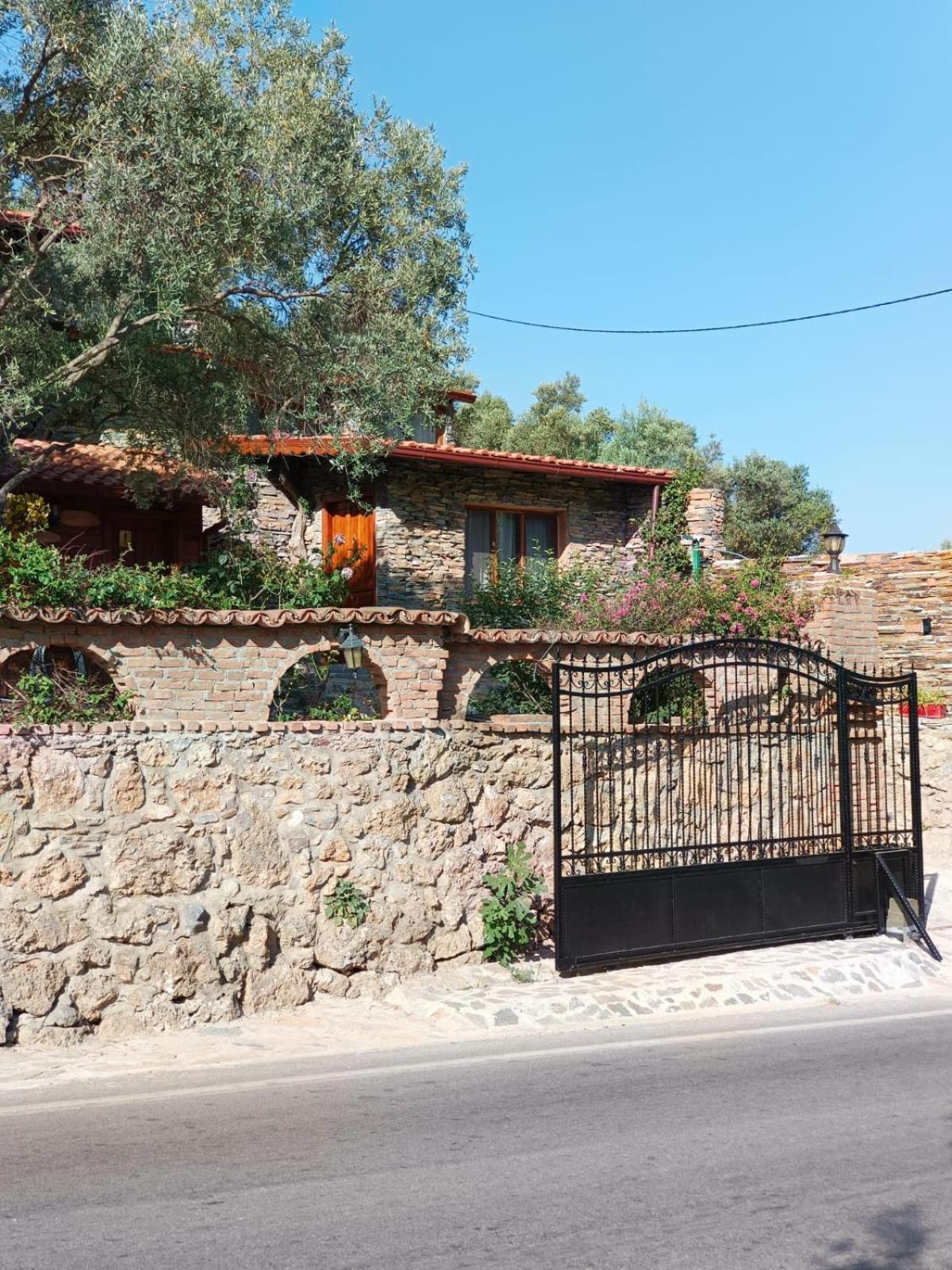 Sirince Klaseas Hotel&Restaurant Сельчук Экстерьер фото